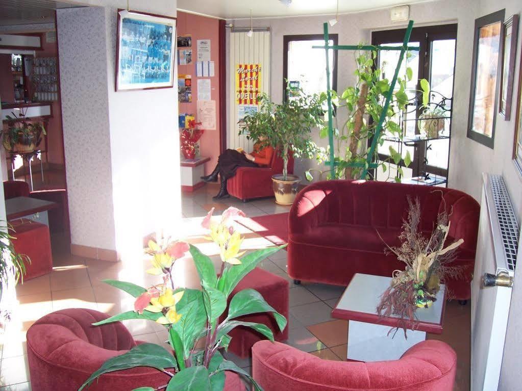 Hotel l'Oustalet Font-Romeu-Odeillo-Via Esterno foto